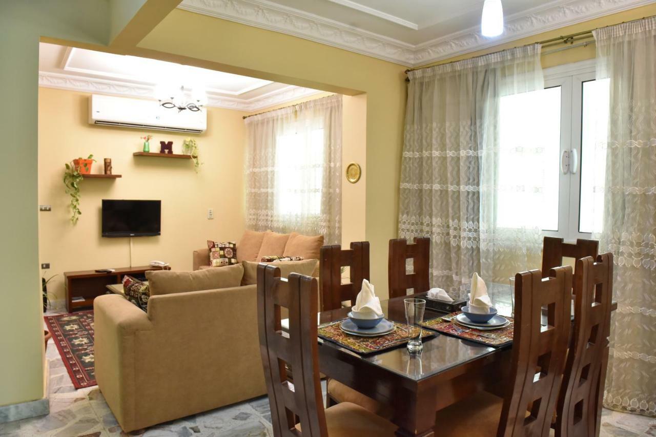 Two-Bedroom Apartment At Mohamed Farid Street Cairo Exterior foto